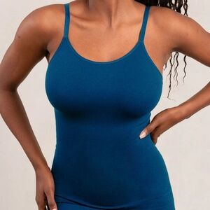 NEW Shapermint Essentials All Day Every Day Scoop Neck Cami Atlantic Blue